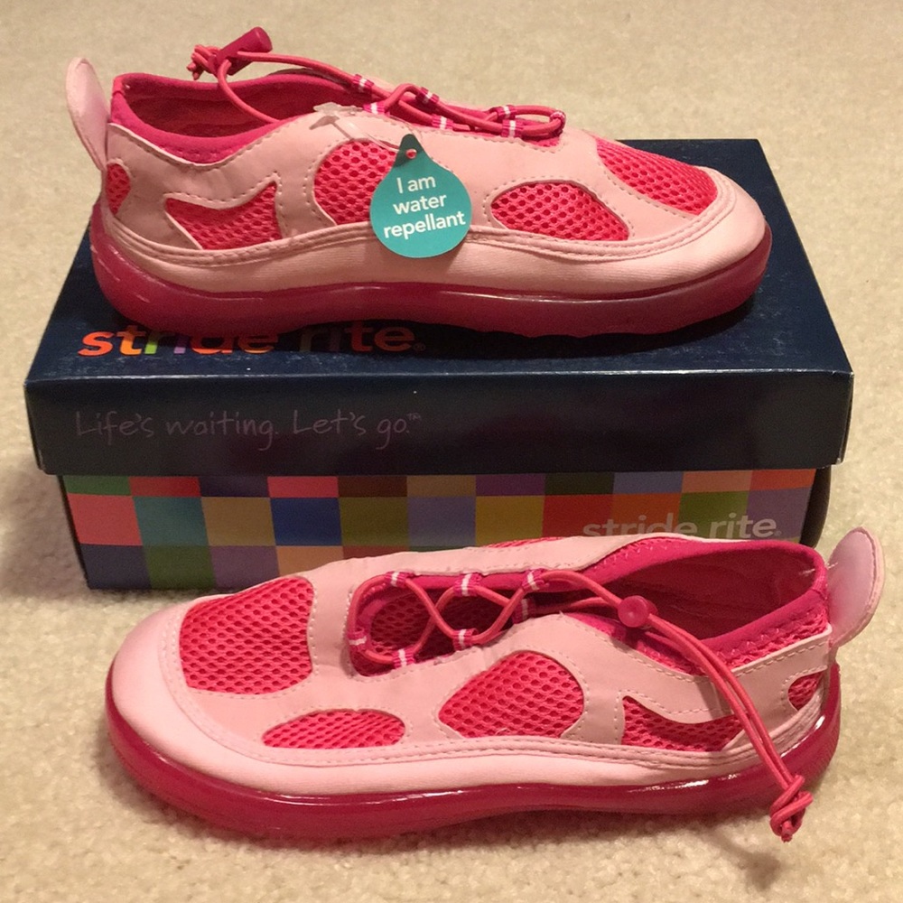 NIB stride rite water shoes